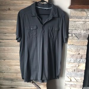 Men’s collared shirt
